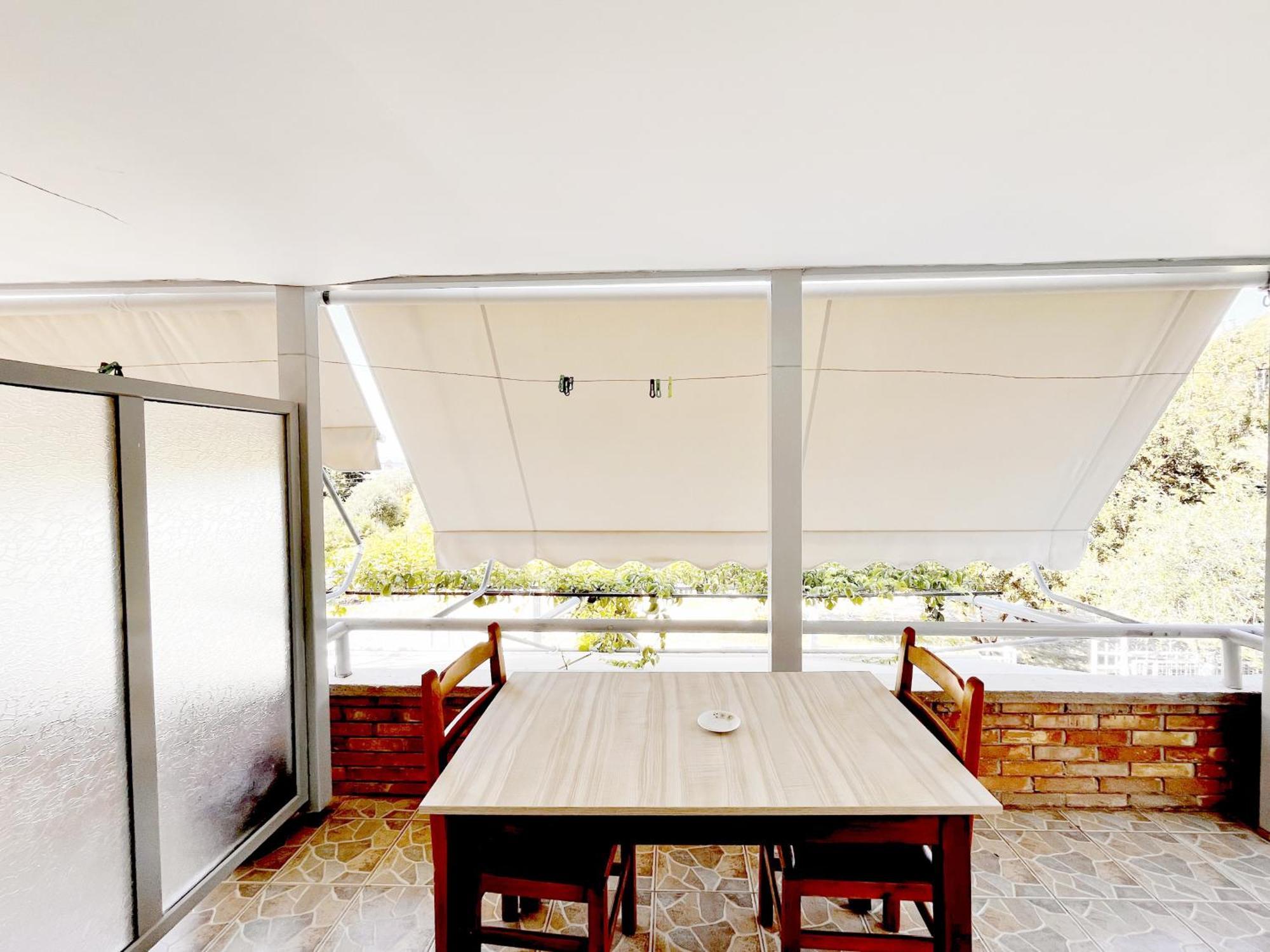 Garden Rooms Himare Esterno foto